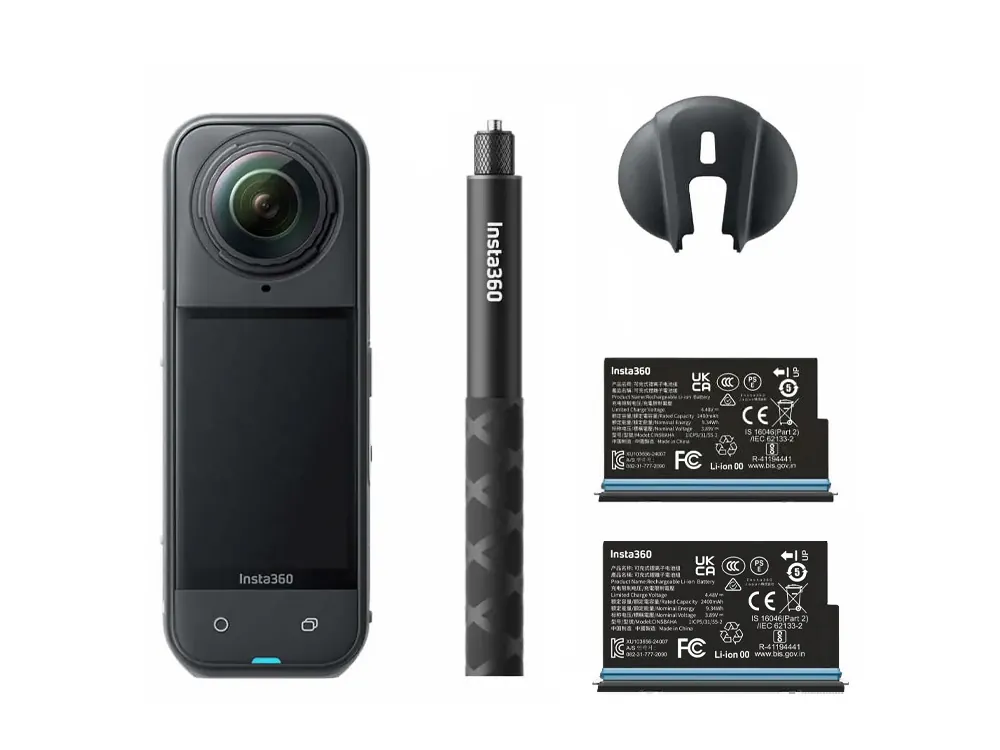 Insta360 X5