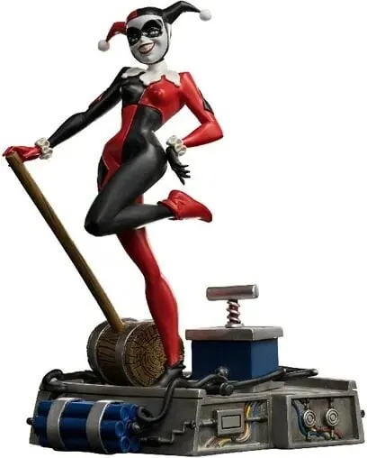 Ironstudios DC Comics Batman Animated Series Harley Quinn Statue