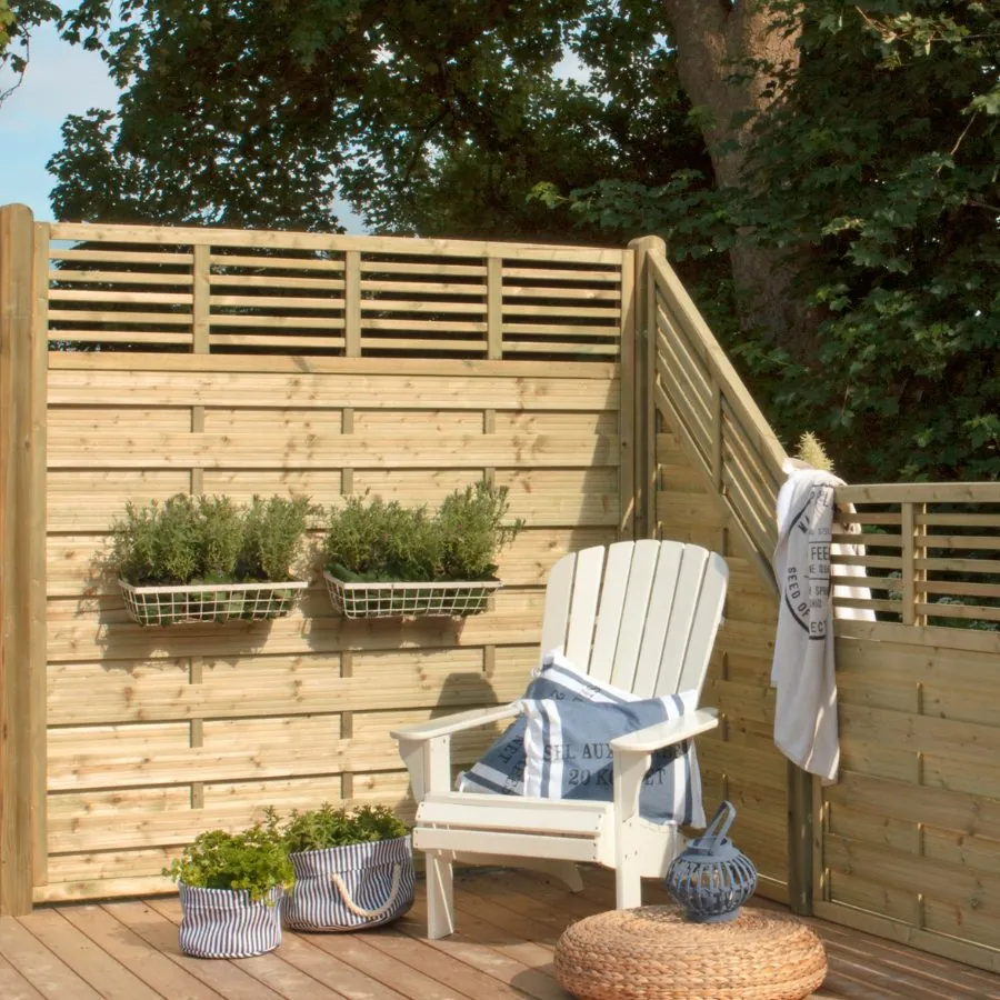 Newline lamelhegn med espalier