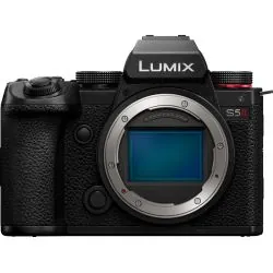 Panasonic Lumix S5M2