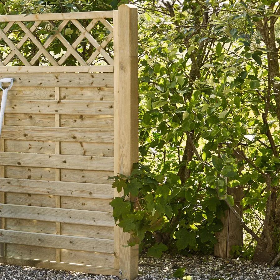 PLUS Bergen Lamelhegn