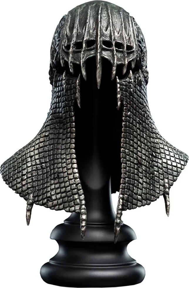 The Hobbit Helm Of The Ringwraith Of Rhun 1:4