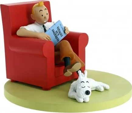 Tintin Sidder I Rød Lænestol Statue